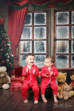 Charger l'image dans la galerie, Pyjama 2 pièces bébé
< img src =https://cdn.shopify.com/s/files/1/0264/4331/7284/files/TYPO_TYPO_TYPO_2020_f0ea7750-d775-4365-9ad6-22312b875fea.jpg?v=1609341423