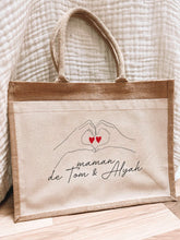 Charger l'image dans la galerie, Sac en Jute "Visuel ligne mains »
< img src =https://cdn.shopify.com/s/files/1/0264/4331/7284/files/TYPO_TYPO_TYPO_2020_f0ea7750-d775-4365-9ad6-22312b875fea.jpg?v=1609341423