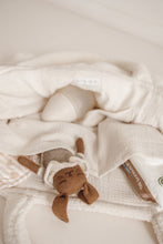 Charger l'image dans la galerie, Sac cabas "Gaze de coton ou lin"
< img src =https://cdn.shopify.com/s/files/1/0264/4331/7284/files/TYPO_TYPO_TYPO_2020_f0ea7750-d775-4365-9ad6-22312b875fea.jpg?v=1609341423