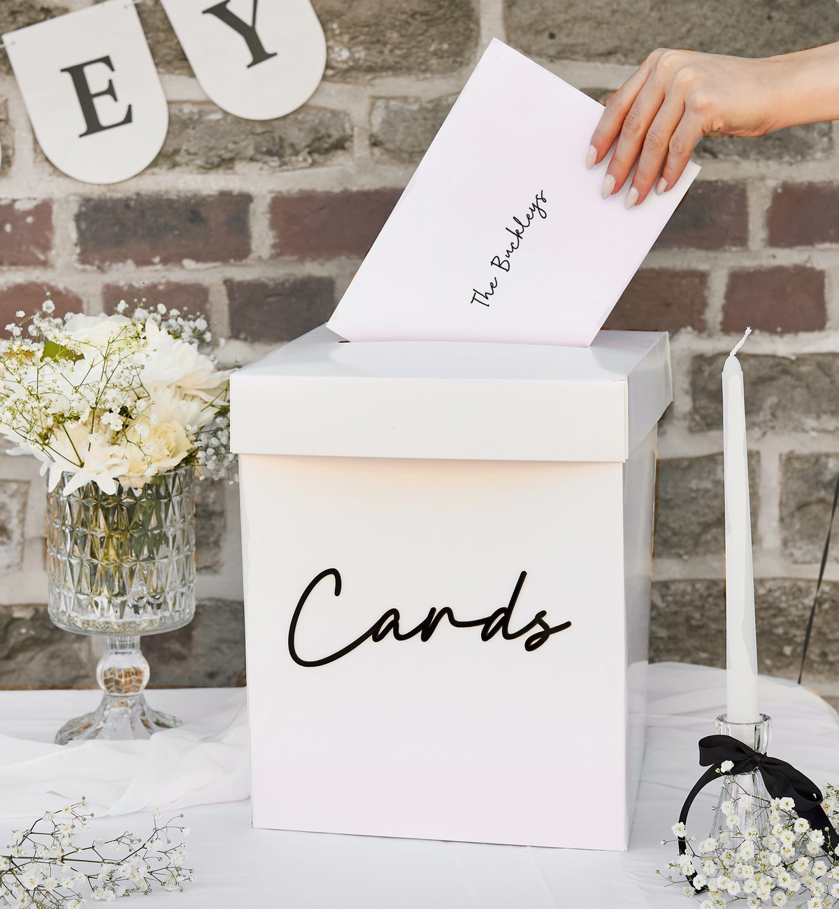 Urne carton - Lettres 3D acrylique noir