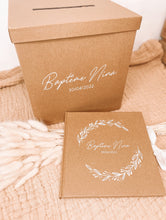 Charger l'image dans la galerie, Urne kraft
< img src =https://cdn.shopify.com/s/files/1/0264/4331/7284/files/TYPO_TYPO_TYPO_2020_f0ea7750-d775-4365-9ad6-22312b875fea.jpg?v=1609341423