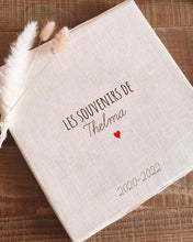 Charger l'image dans la galerie, Album photo
< img src =https://cdn.shopify.com/s/files/1/0264/4331/7284/files/TYPO_TYPO_TYPO_2020_f0ea7750-d775-4365-9ad6-22312b875fea.jpg?v=1609341423