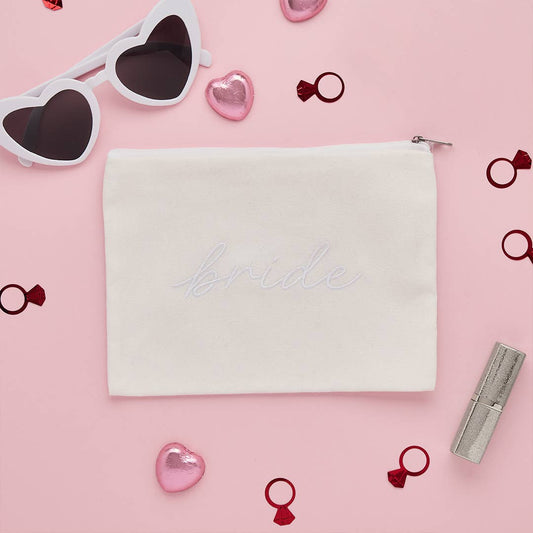 Pochette en coton pour la mariée