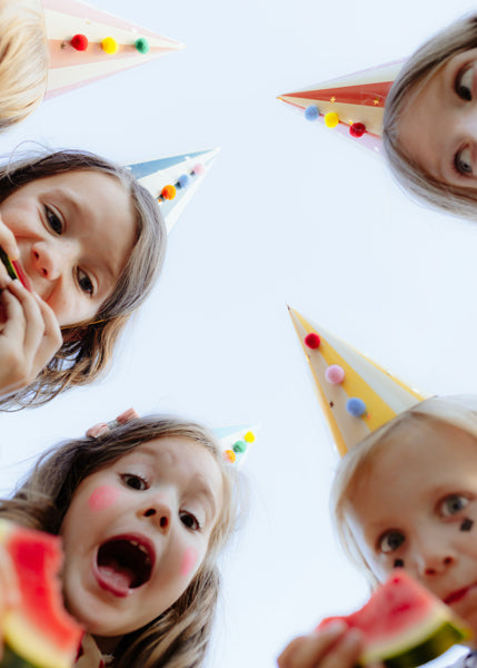 Chapeaux de fête à pompons – Lot de 6 – Circus Party