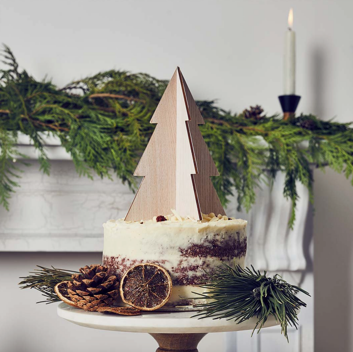 Sapin en bois décoratif