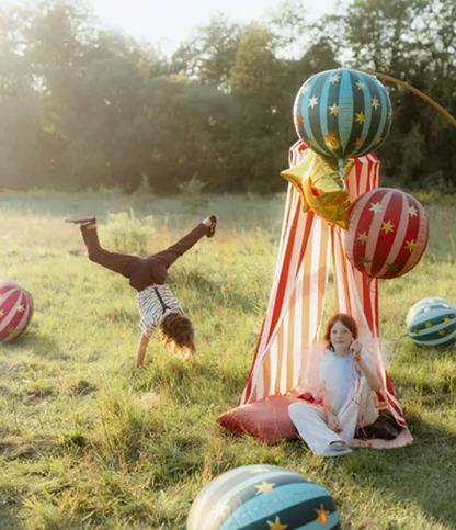 Ballon de baudruche Starry ball, 2 couleurs