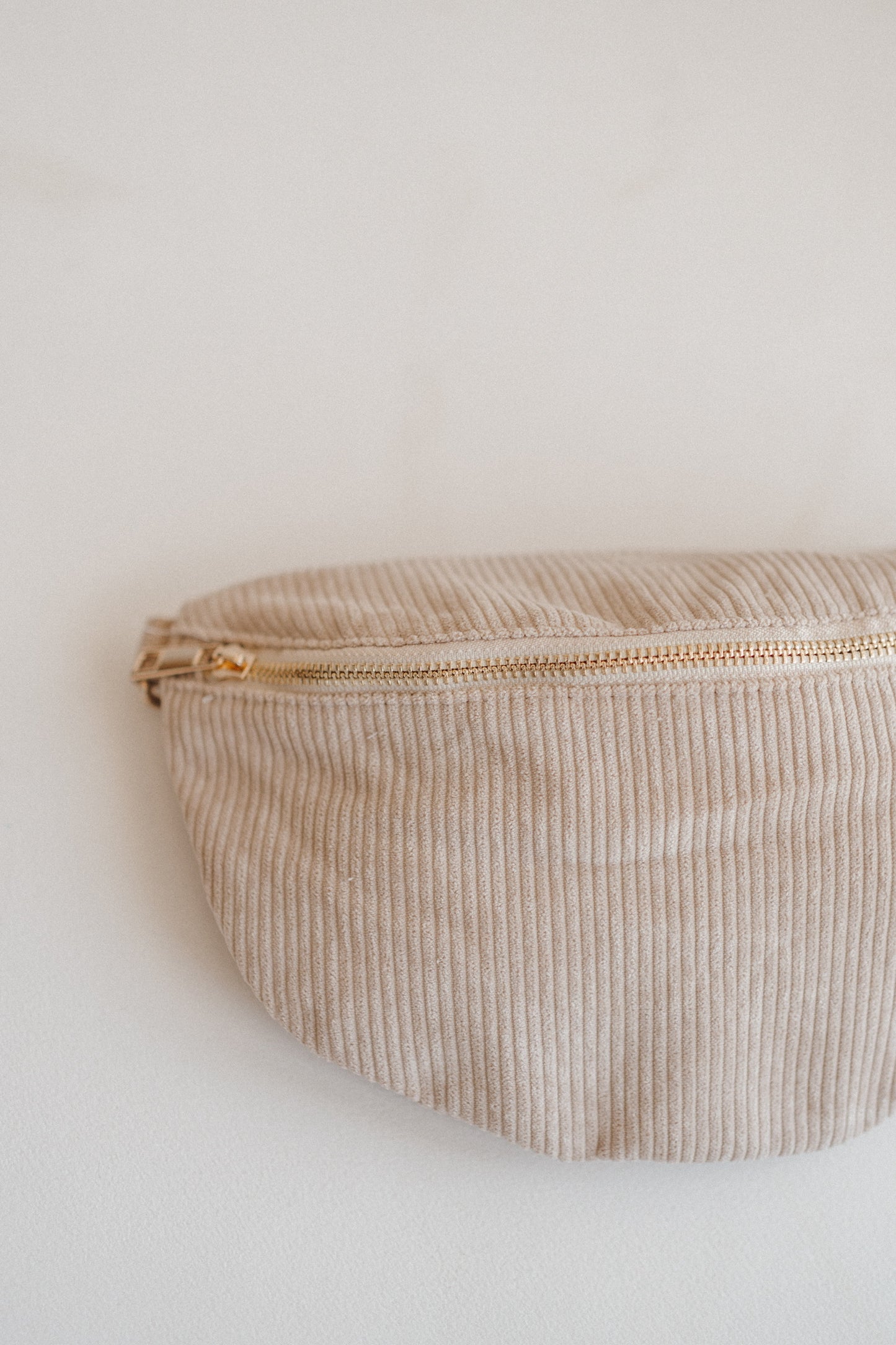 Sac banane velours côtelé