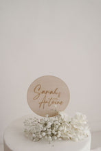 Charger l&#39;image dans la galerie, Cake topper mariage en bois - Plusieurs formes &amp; logos
< img src =https://cdn.shopify.com/s/files/1/0264/4331/7284/files/TYPO_TYPO_TYPO_2020_f0ea7750-d775-4365-9ad6-22312b875fea.jpg?v=1609341423