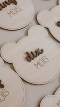 Charger l&#39;image dans la galerie, Carte Étape en bois - Plusieurs formes
< img src =https://cdn.shopify.com/s/files/1/0264/4331/7284/files/TYPO_TYPO_TYPO_2020_f0ea7750-d775-4365-9ad6-22312b875fea.jpg?v=1609341423