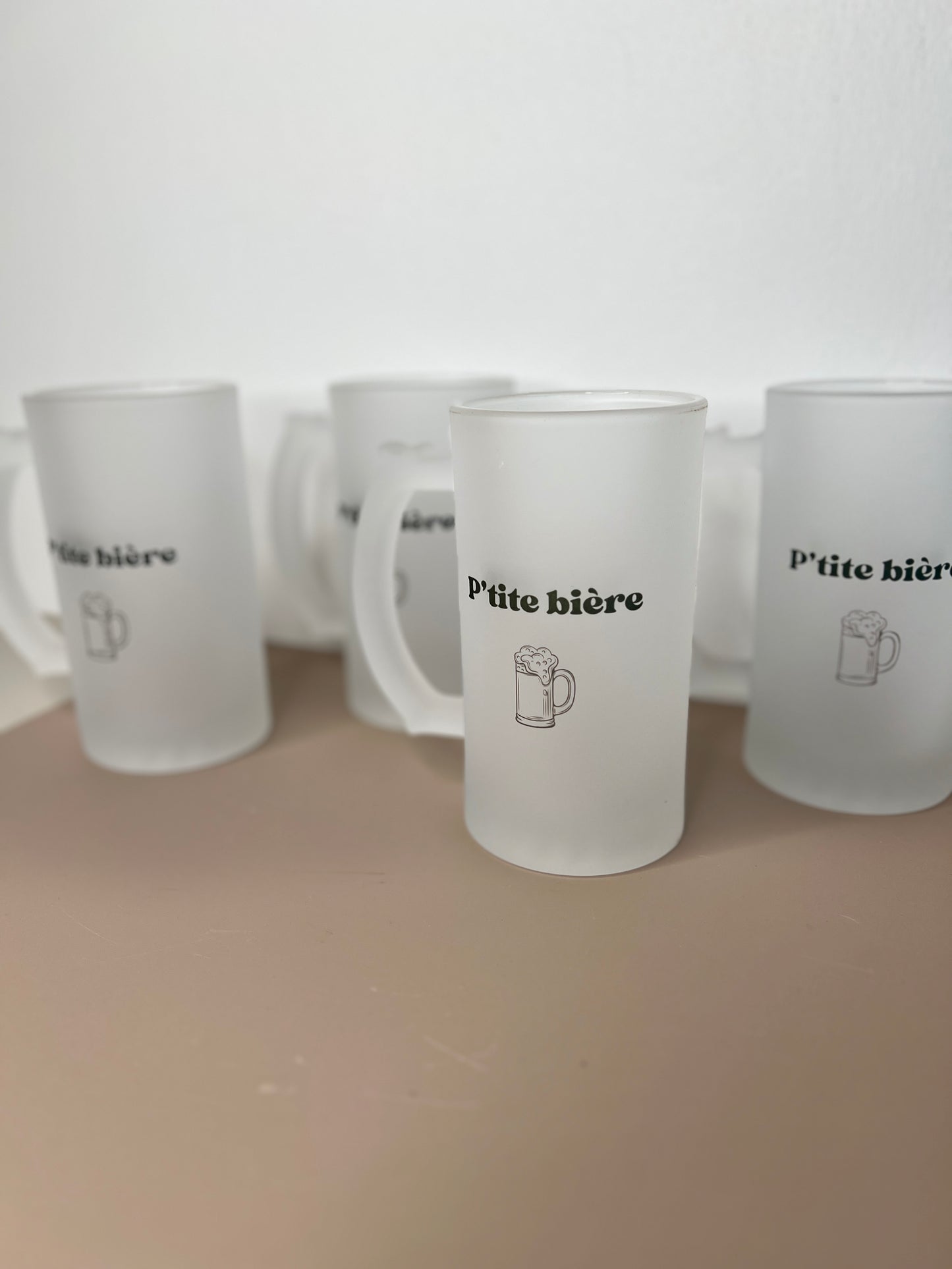 Verre à bière givré