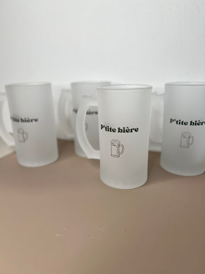 Verre à bière givré