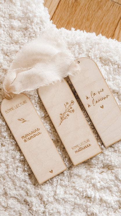 Marque page en bois personnalisé - 3 modèles