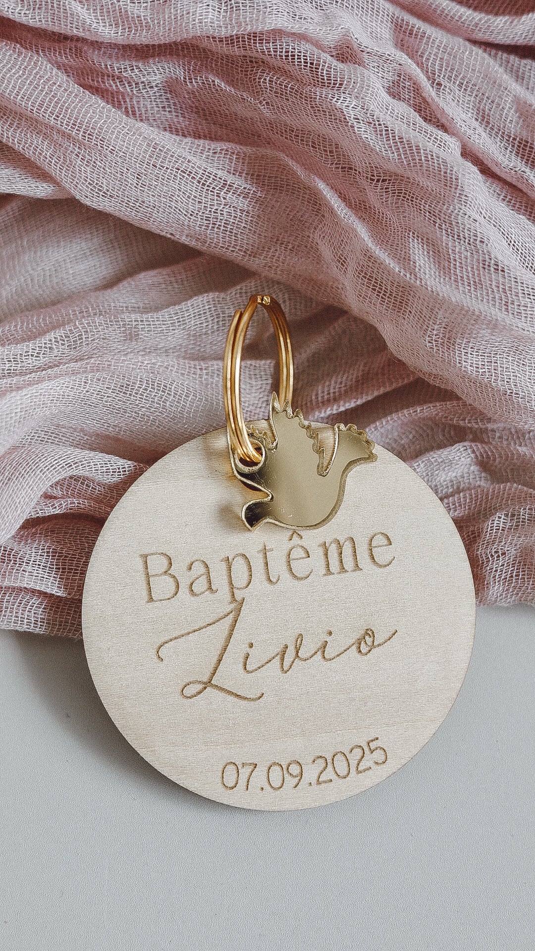 Porte clé Baptême en bois - Forme ronde