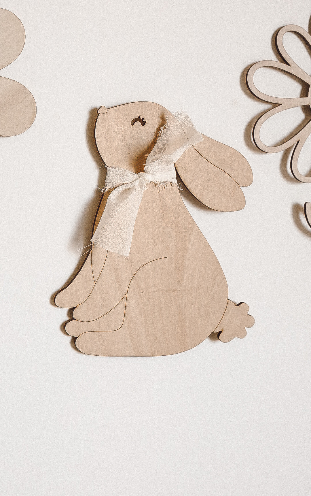 Lapin en bois - Décoration murale