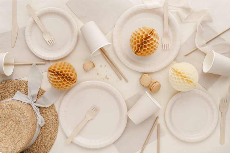 Assiettes en papier, beige, 18 cm – lot de 6 pièces