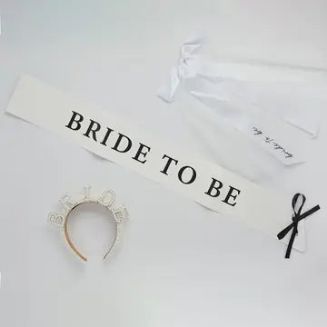 Écharpe "bride to be"