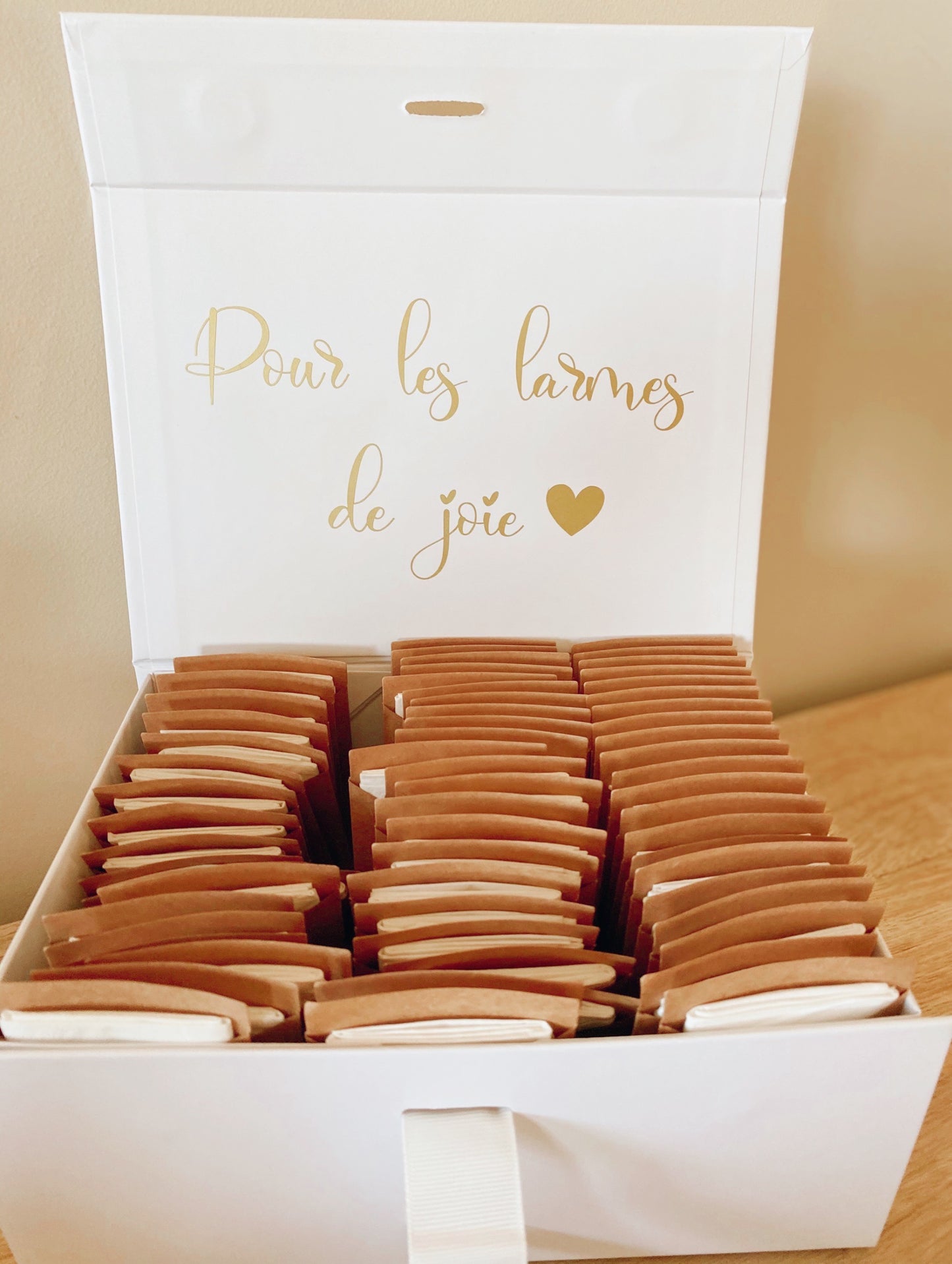 Mouchoirs pochettes " Larmes de joie"